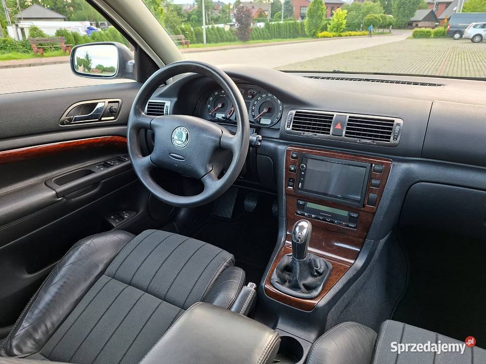 Skoda Superb 18 T 70 Unikat 150KM Daleszyce