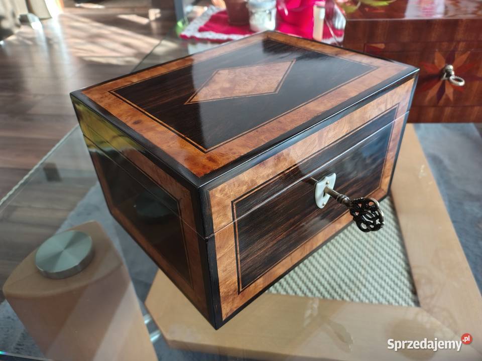 RENOWACJA MEBLI ZABYTKOWYCH małopolskie Tarnów