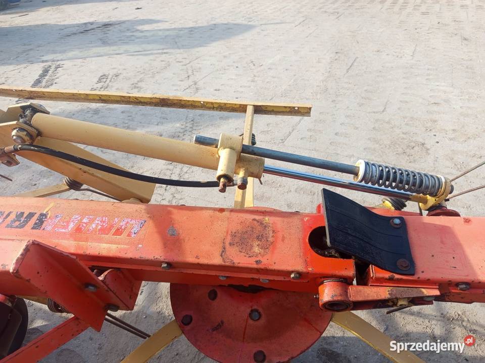Przetrząsacz do siana Unifarm Class Krone nieuszkodzony pomorskie Żukowo sprzedam