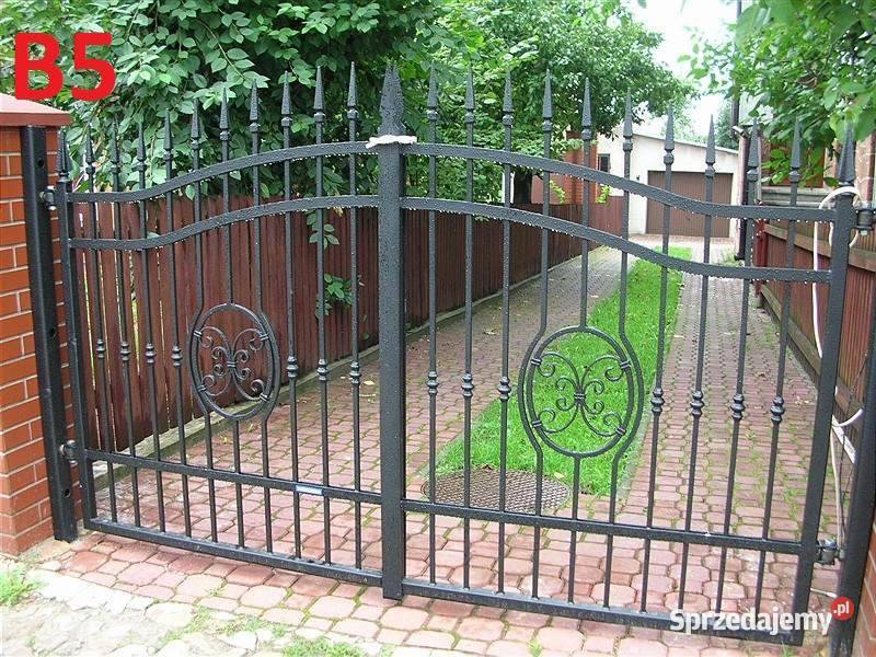 Brama kuta wjazdowa dwuskrzydłowa ogrodzenia Kutno