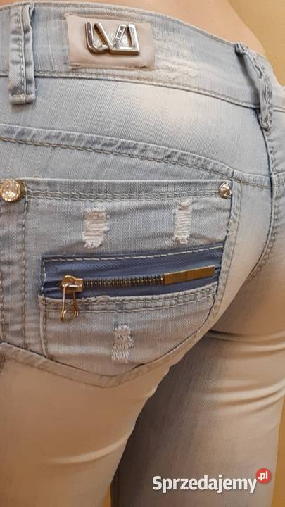 Przetarte Jeansy r S