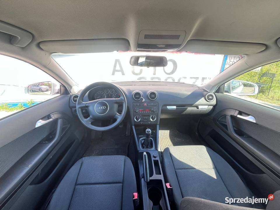 Audi A3 8P 16 Benzyna 2005 Alufelgi Zadbany Wrocław sprzedam