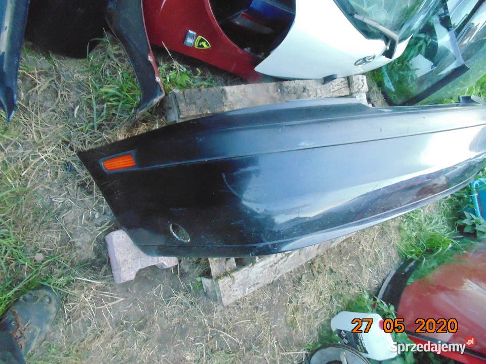 Zderzak tylny tył Volvo v40 0004 lift czarny osobowe Kraków