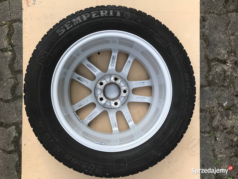 Koła 5x1143 205 60 16 et 50 Kranów