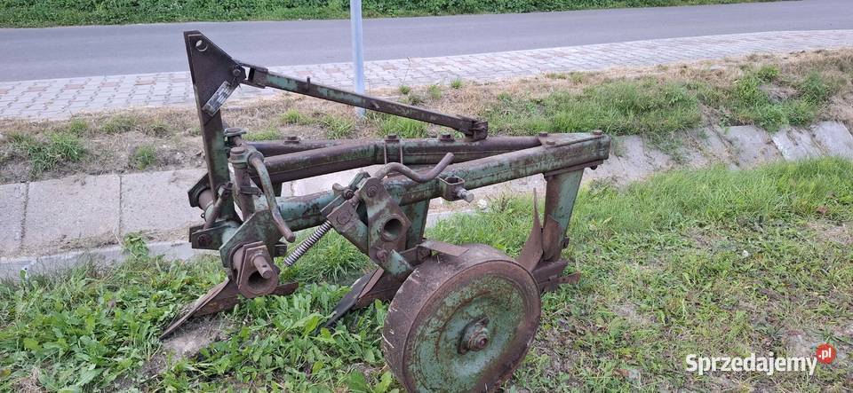Pług 3 skibowy ORLIK nieuszkodzony Dębica sprzedam