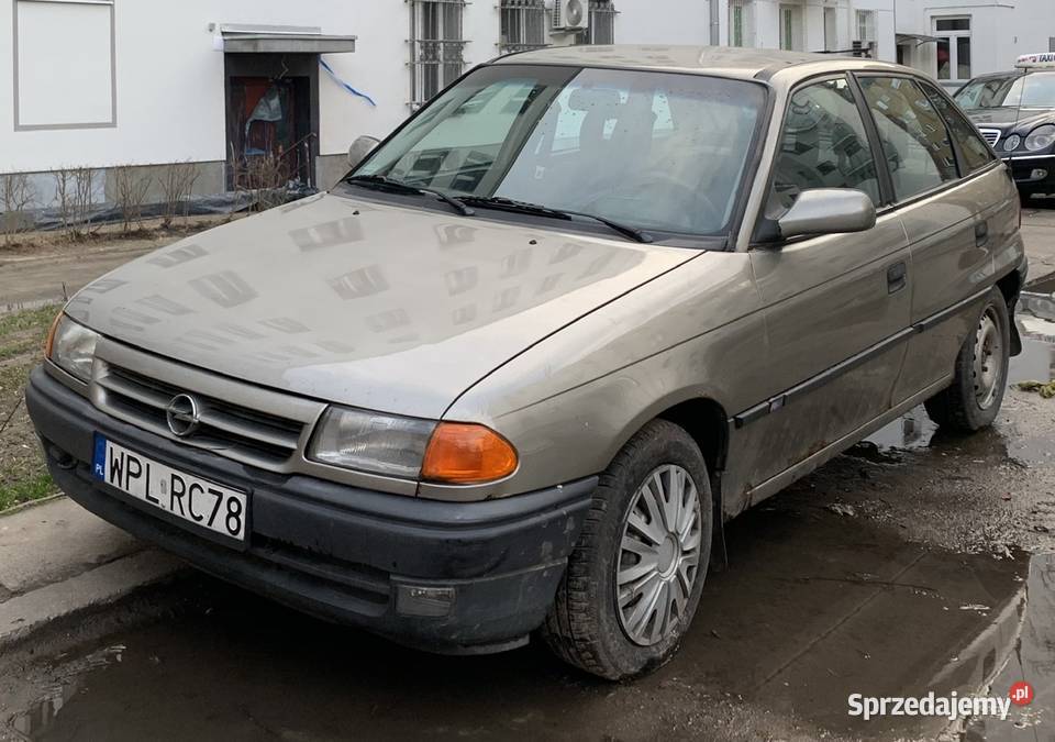 Opel Astra F 1996 r 16 benzyna Na chodzie Hak 1600cm3 Warszawa