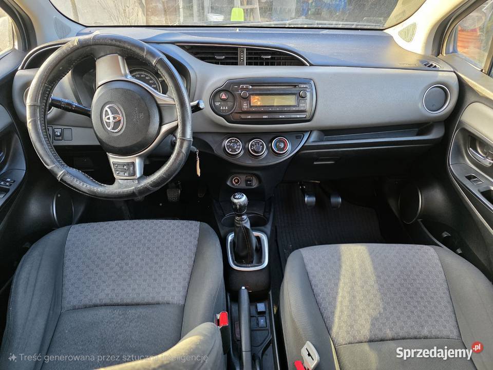 Toyota Yaris 133 nieuszkodzony Jędrzejów