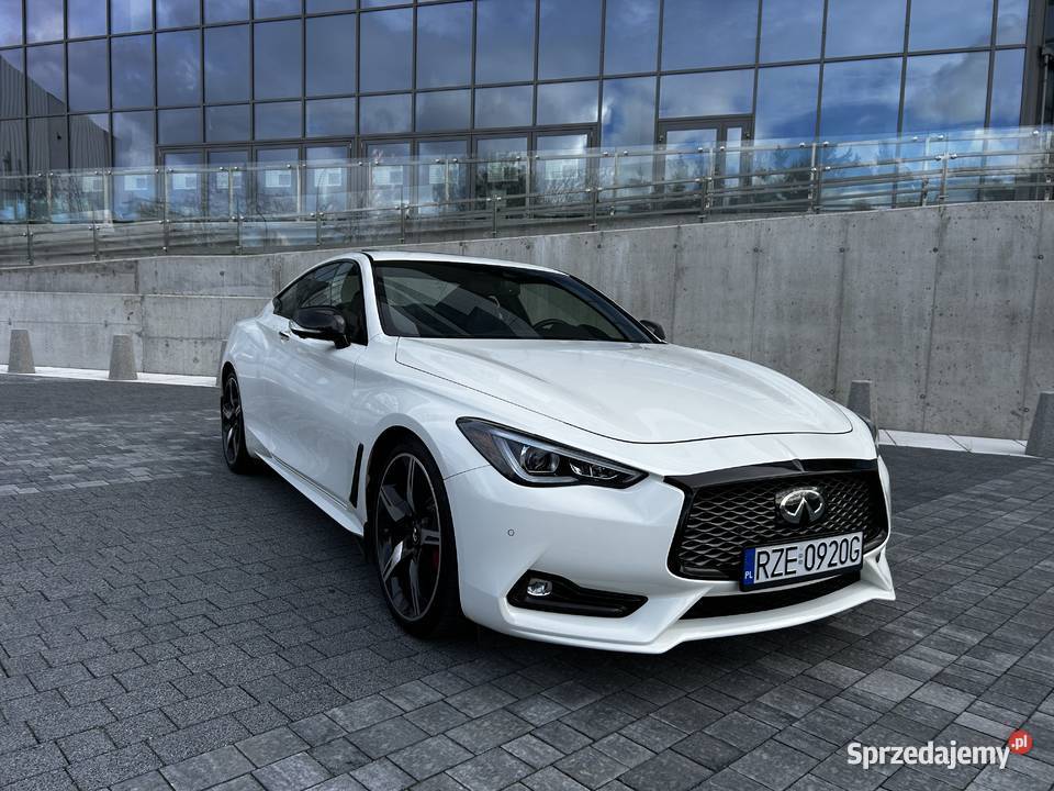 Infiniti Q60S Red Sport 405 4x4 Rok produkcji 2018 podkarpackie Rzeszów