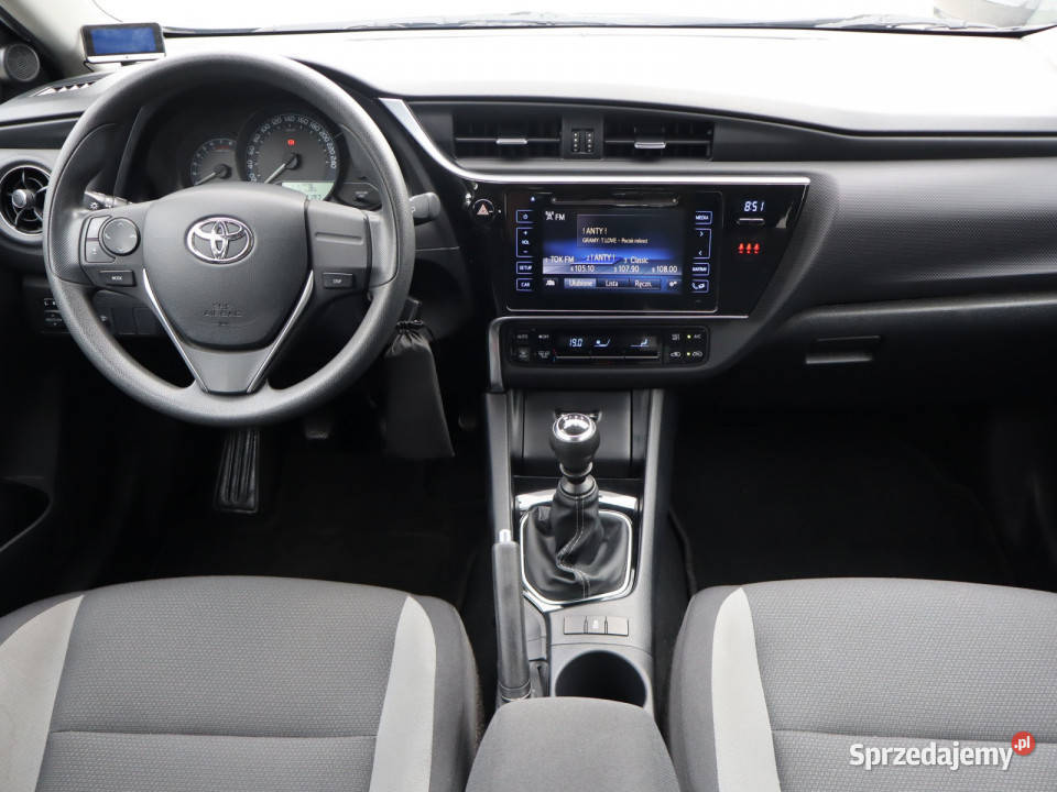 Toyota Auris 13 Dual VVTi Katowice sprzedam
