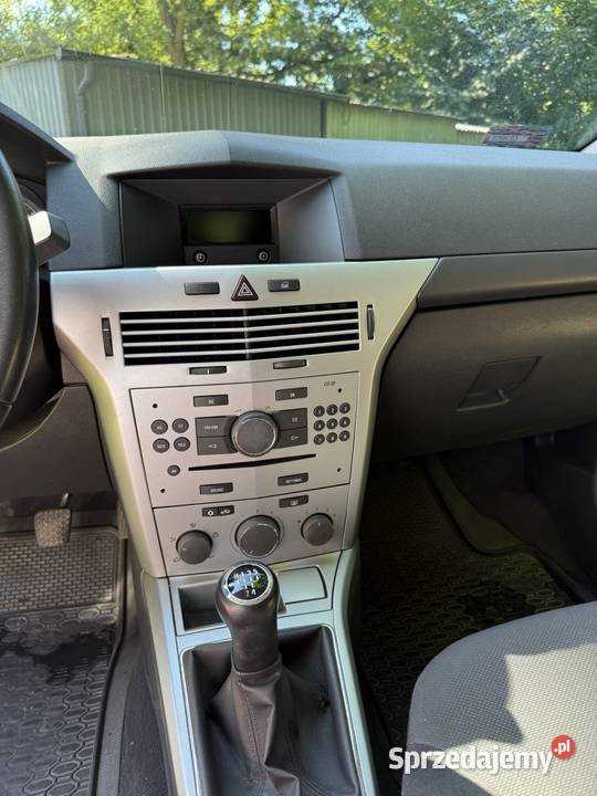 Astra h 16 2011 115