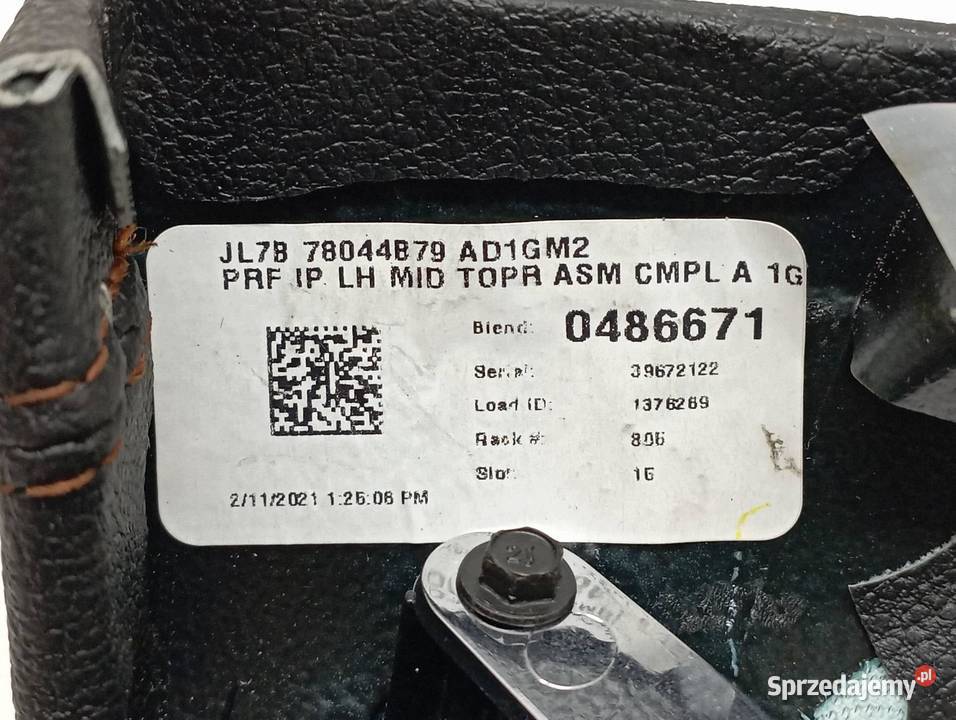 OSŁONA KRATKI NAWIEWU DEKOR LEWY JL7B78046A04 osobowe