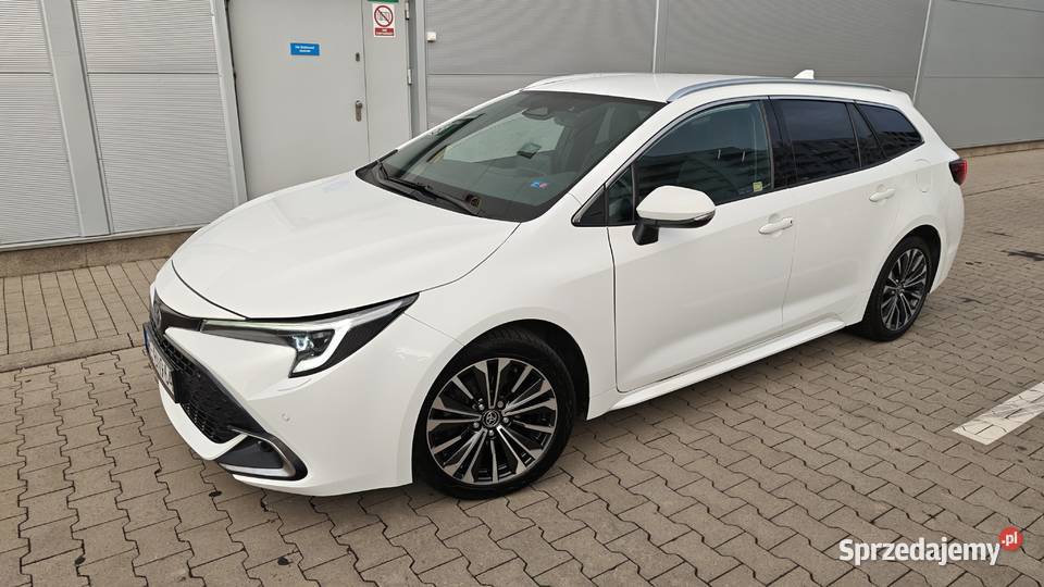 Toyota Corolla 18 Hybrid 140 2023 Style SalonPL Warszawa