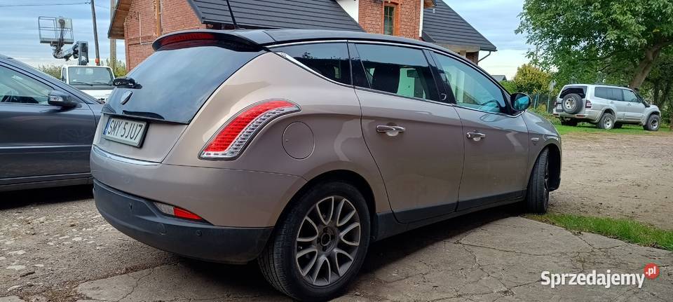 LANCIA DELTA 16 MJET 120 ładna serwisowana bez 177065km Myszków