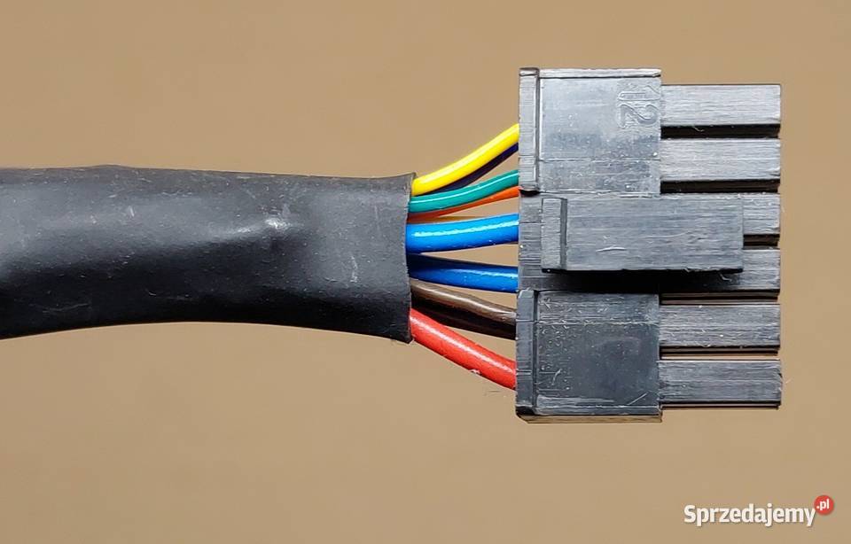 WIĄZKA INSTALACJA MODUŁU KAMERY COFANIA VW AUDI osobowe Mielęcin