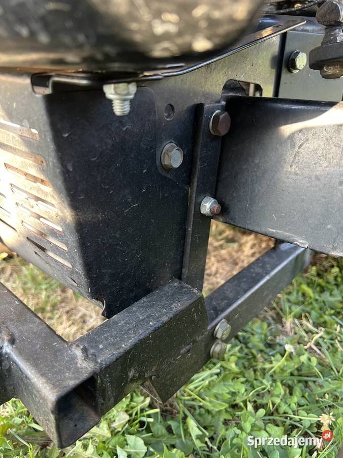 Plug do traktorka kosiarki Rymanów