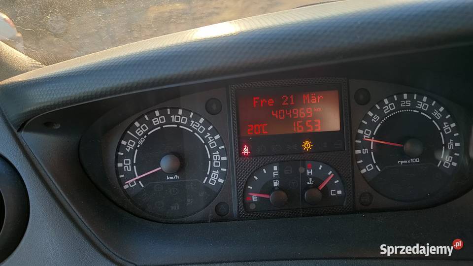 Auto laweta Iveco 23 HPI Klima Uszkodzony Lubin