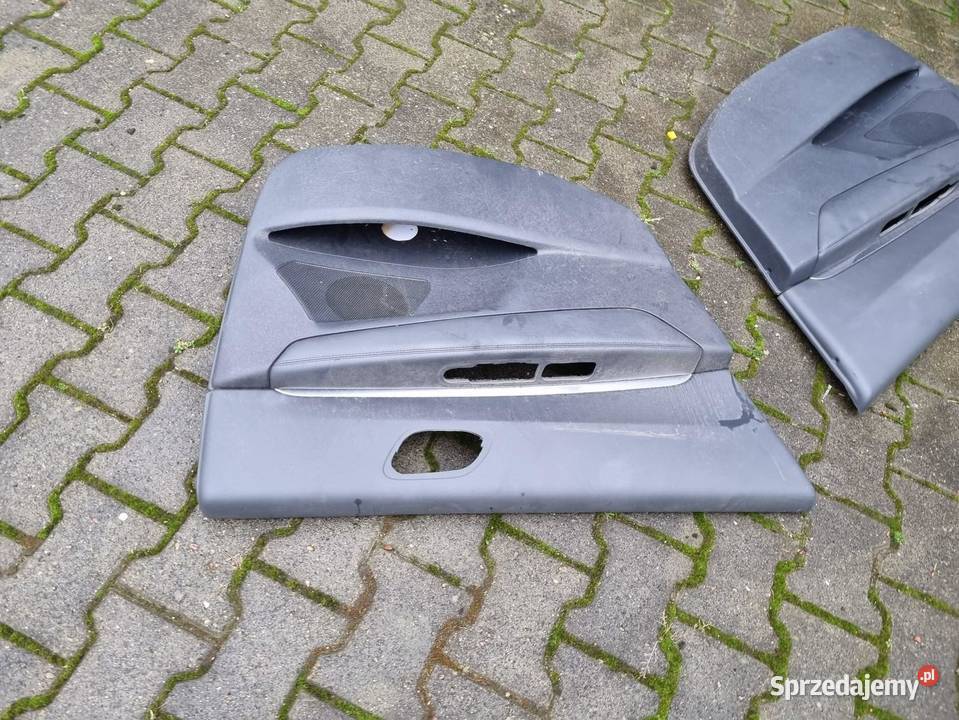 TAPICERKA BOCZEK DRZWI LEWY PRZÓD PEUGEOT 3008 I Tapicerki samochodowe