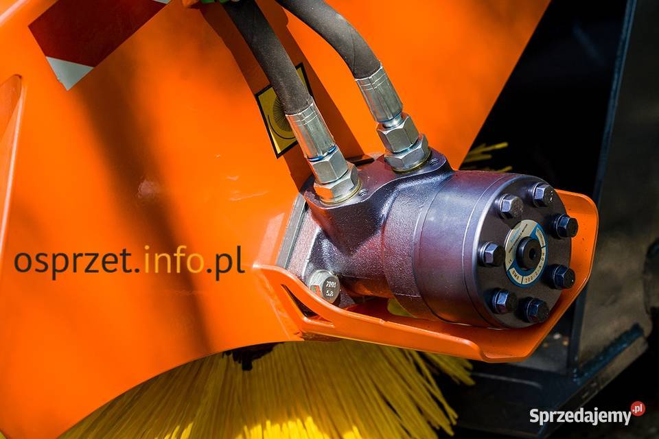 Zamiatarka hydrauliczna szczotkowa do łyżki nieuszkodzony Pozostałe