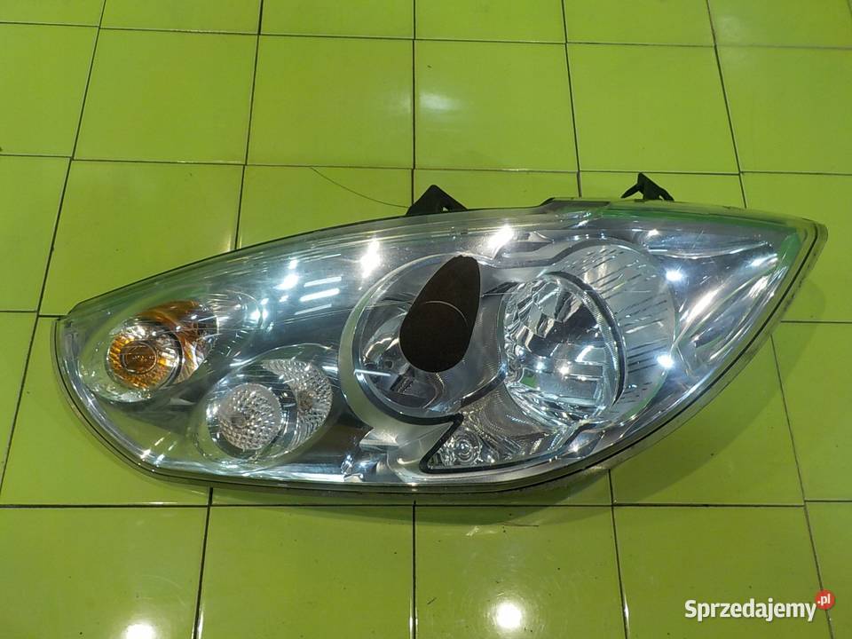 MASTER III MOVANO 23 DCI 14r VAN lampa prawa osobowe Suków