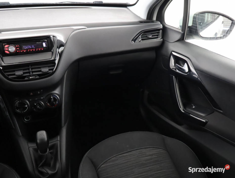 Peugeot 208 12 PureTech 1199cm3 Bielany Wrocławskie sprzedam