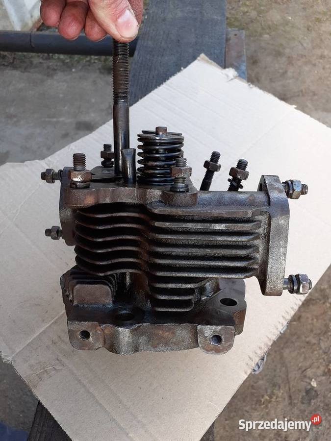 Głowice silnika s301d ciężarowe Iława sprzedam