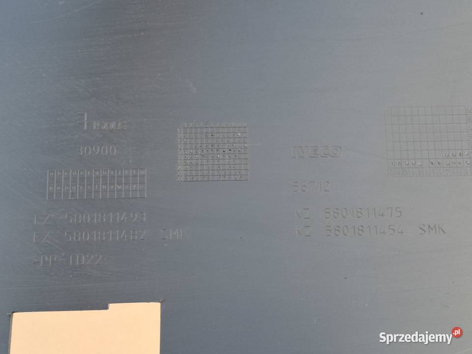 IVECO DAILY 14 LISTWA NAKŁADKA BŁOTNIKA LEWA Bieleń