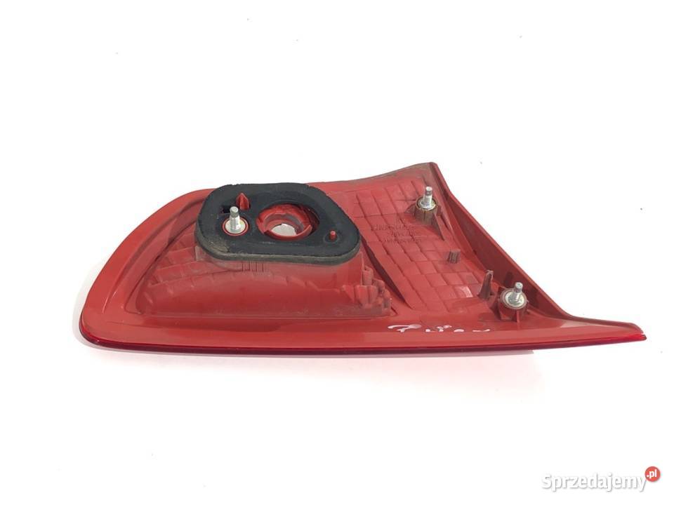 LAMPA TYŁ PRAWA WEWNĘTRZNA MITSUBISHI LANCER