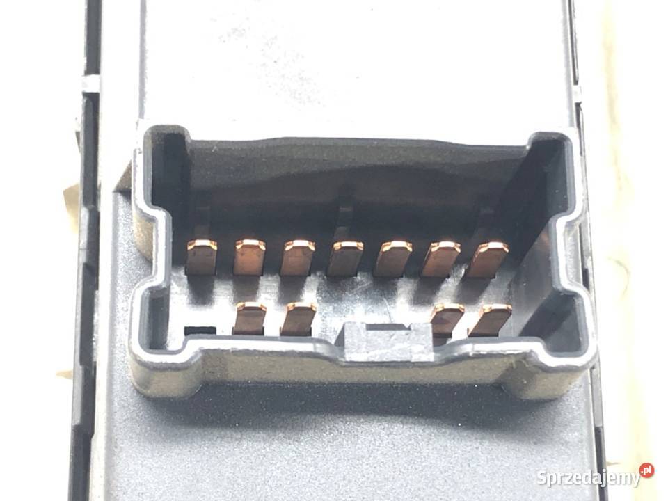 PRZEŁĄCZNIK SZYB MAZDA TRIBUTE 4L8T14540ABW 0008 osobowe sprzedam