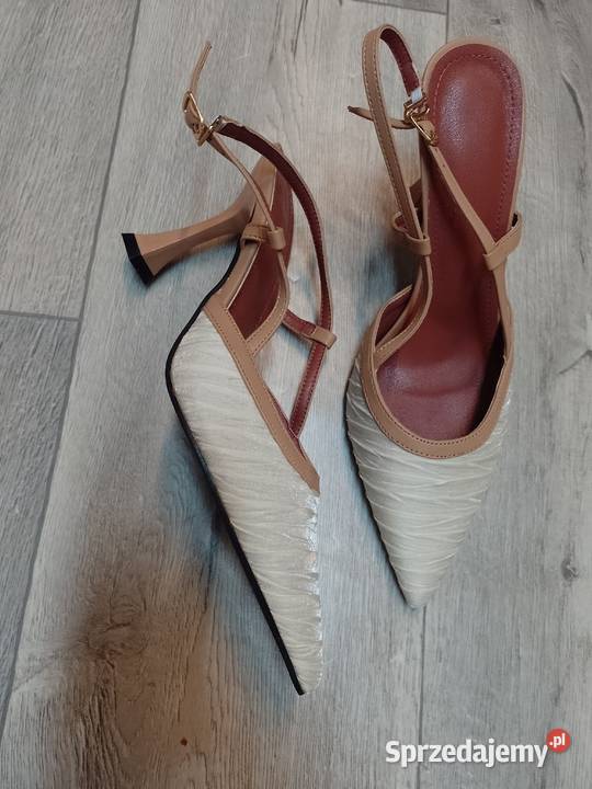 3940 Kremowo beżowe czółenka szpilki wieczorowe małopolskie Kraków