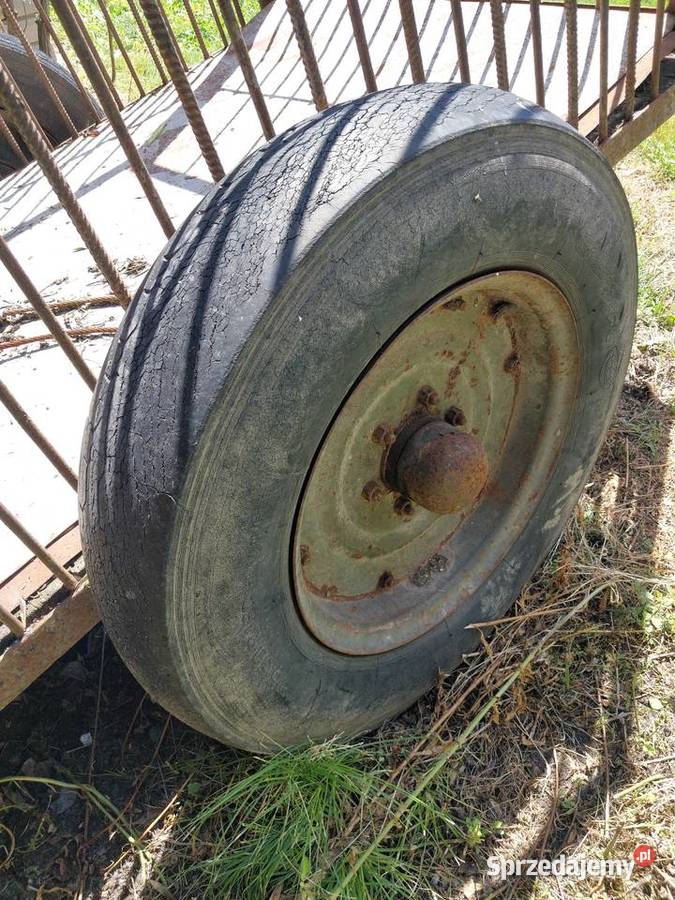 Przyczepka rolnicza dwukołówka z klatką Stopnica