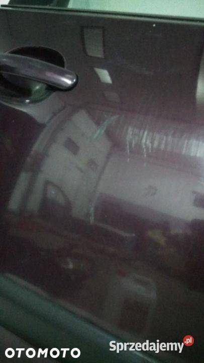 DRZWI PRAWY PRZÓD PRZEDNIE VW POLO IV 3D 0109 osobowe Włoszczowa