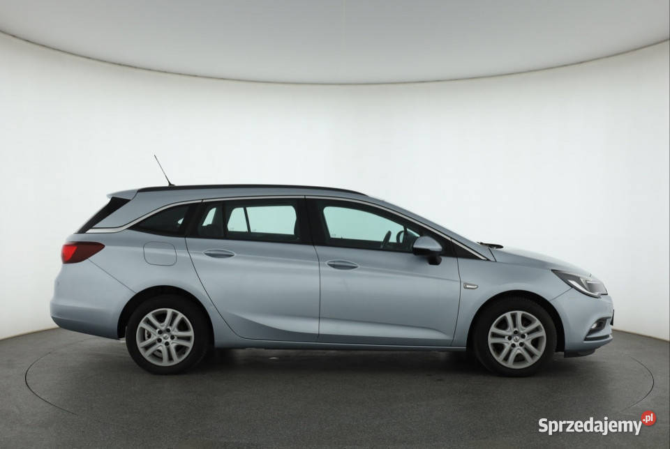 Opel Astra 14 T