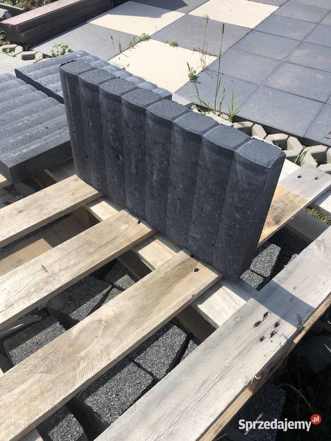 Palisada obrzeża palisadowe SIERADZ palinea tres