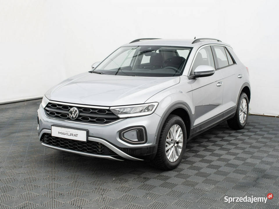 Volkswagen TRoc WJ1027M15 TSI Life DSG Podgrzf srebrny Pępowo