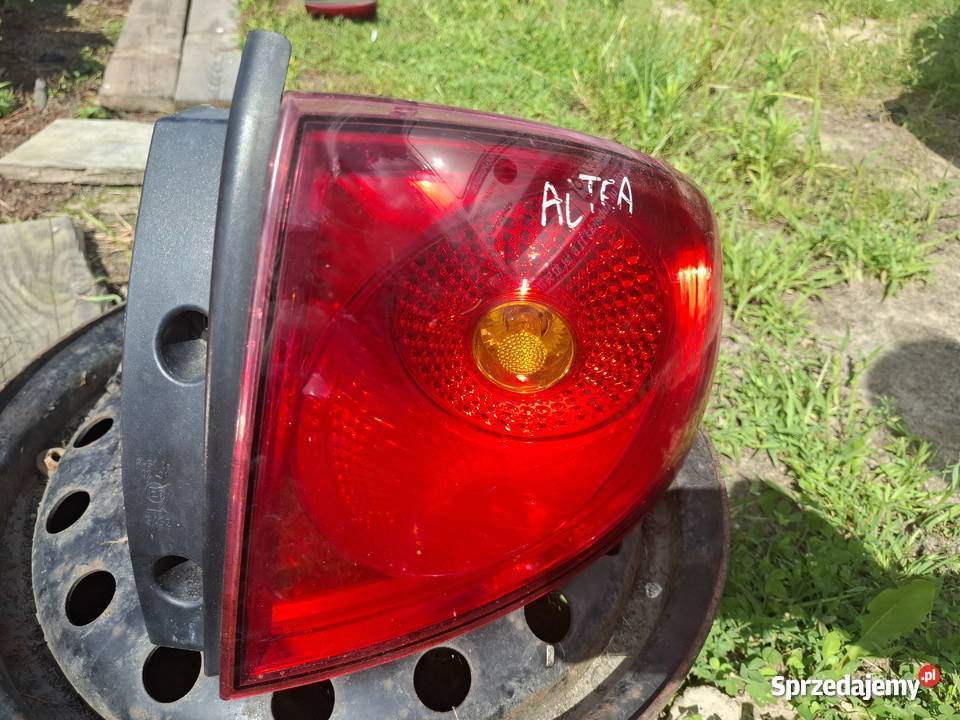Lampa Prawa Tynia Seat Altea Wisznice sprzedam