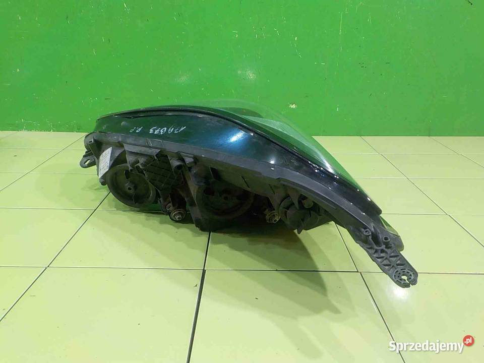 OPEL CORSA E 17r lampa prawa przod 1LF011830041 Lampy przednie Suków sprzedam