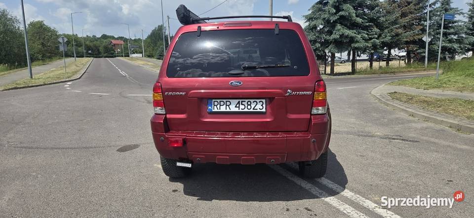 Ford Escape 23 benzynahybrid aluminiowe felgi