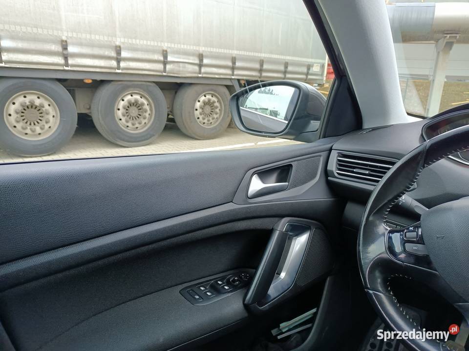 Peugeot 308 12 PureTech ogranicznik prędkości