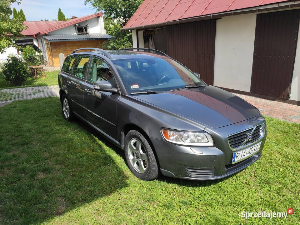 Volvo V50 18 FlexiFuel Kinetic lakier metallic Tomaszów Lubelski