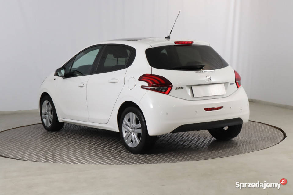 Peugeot 208 12 PureTech bluetooth Zabrze