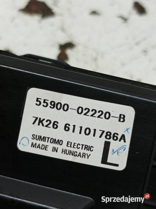 PANEL NAWIEWU 5590002220B Toyota Auris I