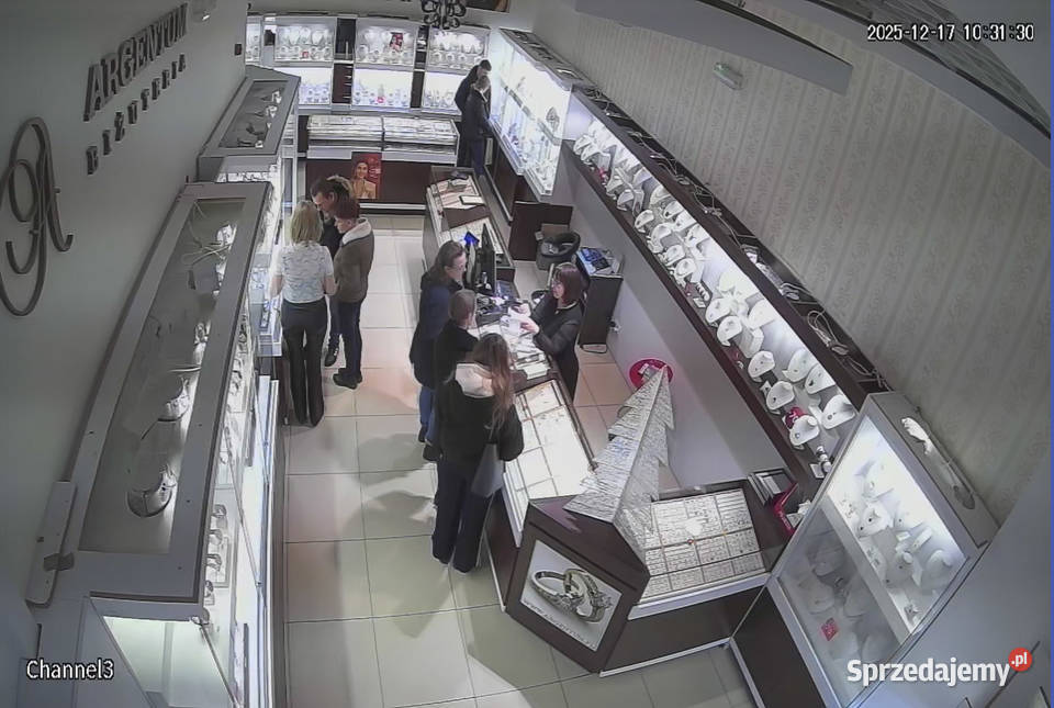 Sprzedam wyposażenie salonu jubilerskooptycznego Sklep mazowieckie Ciechanów