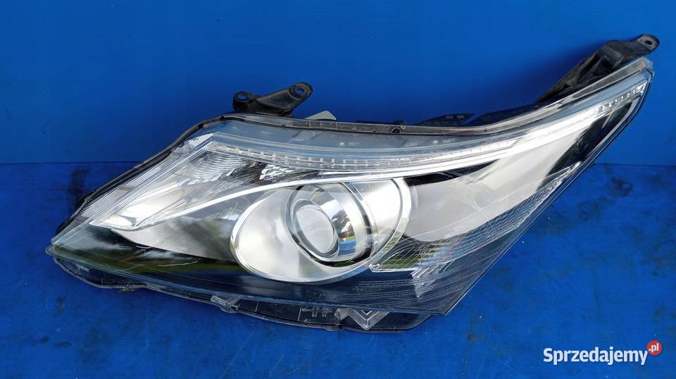 LAMPA REFLEKTOR LEWY PRZÓD EU TOYOTA AVENSIS T27 Nowy Tomyśl