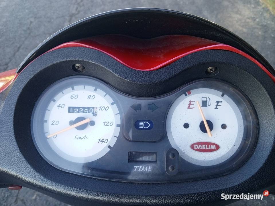 Dealim skuter Kargowa