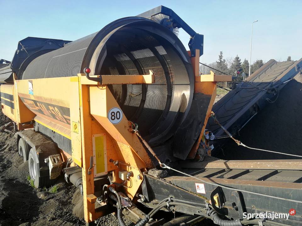 Ziemia ogrodowa SIANA Czarnoziem Humus Kraków