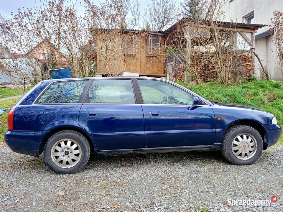 Audi A4 B5 Kombi 19 TDI 110 1998r Izdebnik