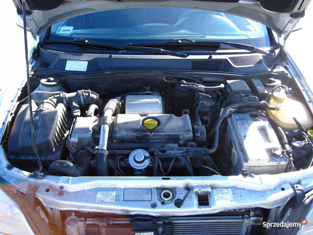 Opel Astra G Kombi 20DI 82 99r światła przeciwmgłowe Marki sprzedam