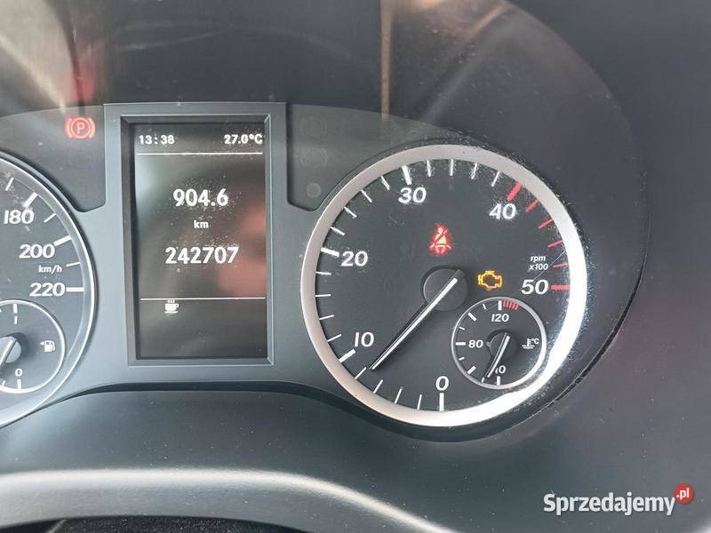 MERCEDESBENZ VITO 114 2018 214300 ccm 136 Warszawa