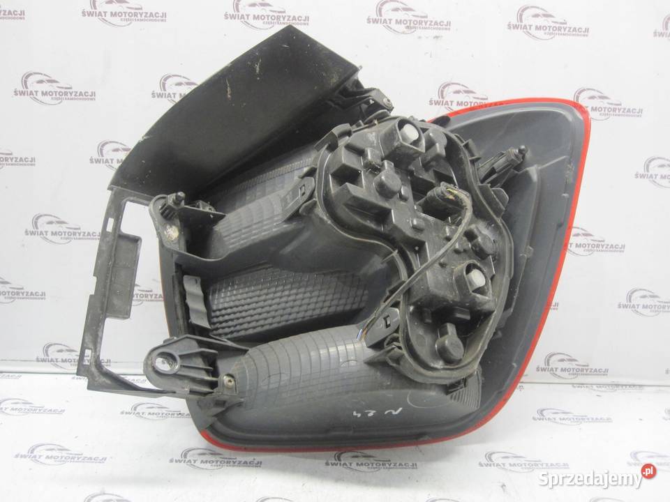 BMW F20 12r lampa lewa tył 7270097