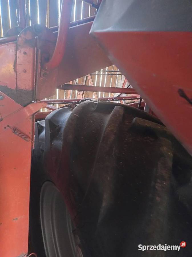 Kombajn deutz fahr 1002 Julianów